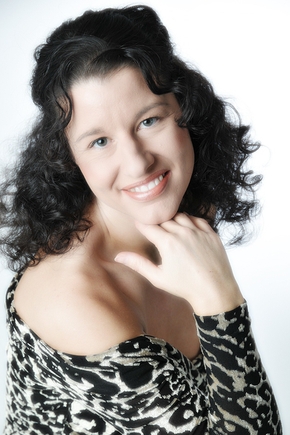 Monica Treichler Portrait